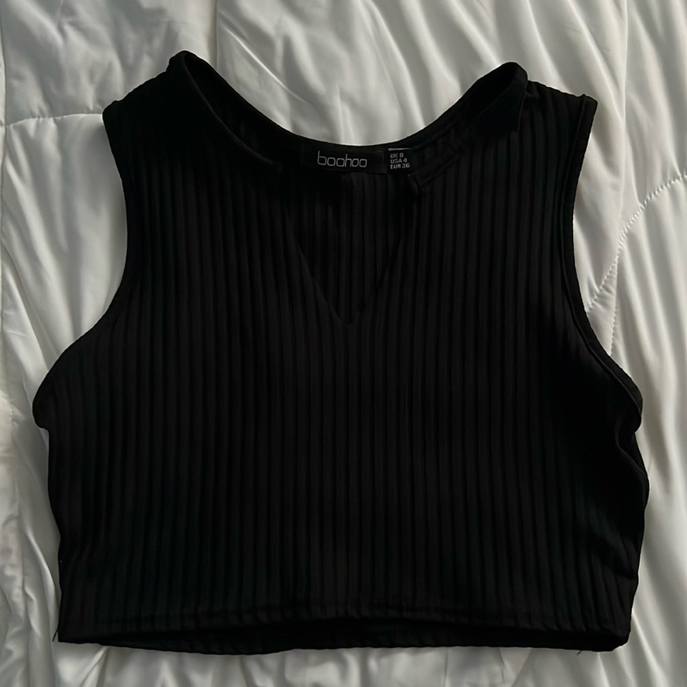 Boohoo crop top